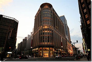 300px-Mitsukoshi_department_store_HQ